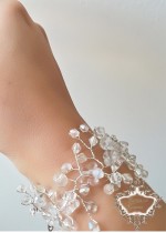 Гривна за булка с кристали Сваровски и мъниста Прециоза модел Little White Flowers by Rosie