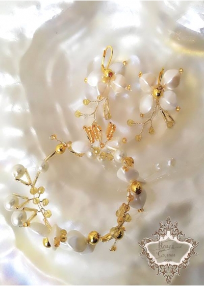 Красиви дизайнерски булчински обици и гривна Gardenia Gold by Rosie