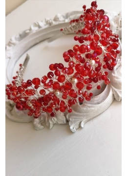 Дизайнерска диадема за официална прическа с червени кристали Сваровски Red Queen by Rosie