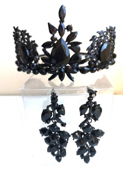 Комплект дизайнерска корона с черни кристали Сваровски и обици модел Absolute Black Rose 2 by Rosie Комплект дизайнерска корона с черни кристали Сваровски и обици модел Absolute Black Rose 2 by Rosie